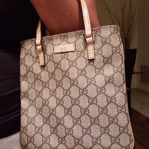 Gucci purse